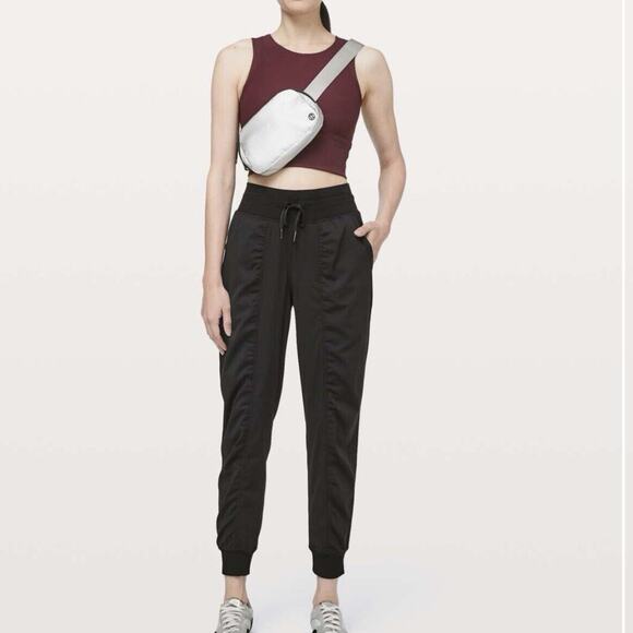 Lululemon Pants - Lululemon Dance Studio Jogger Pants Womens 6 Black Lightweight Mid Rise Active
